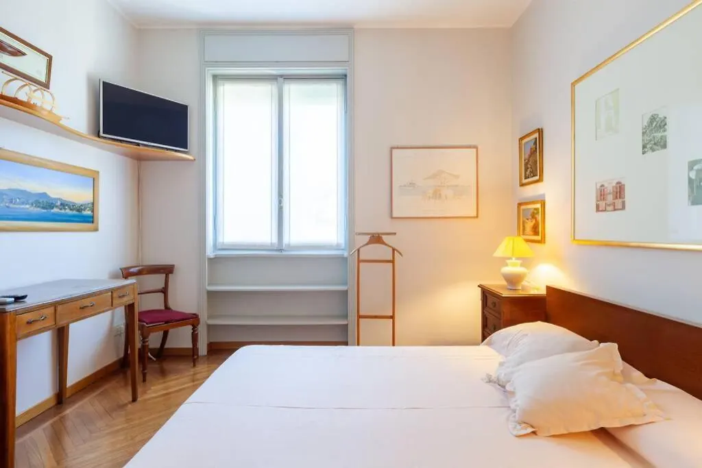 Vittoria Flexyrent Apartment - A.C. - Wi-Fi Milan
