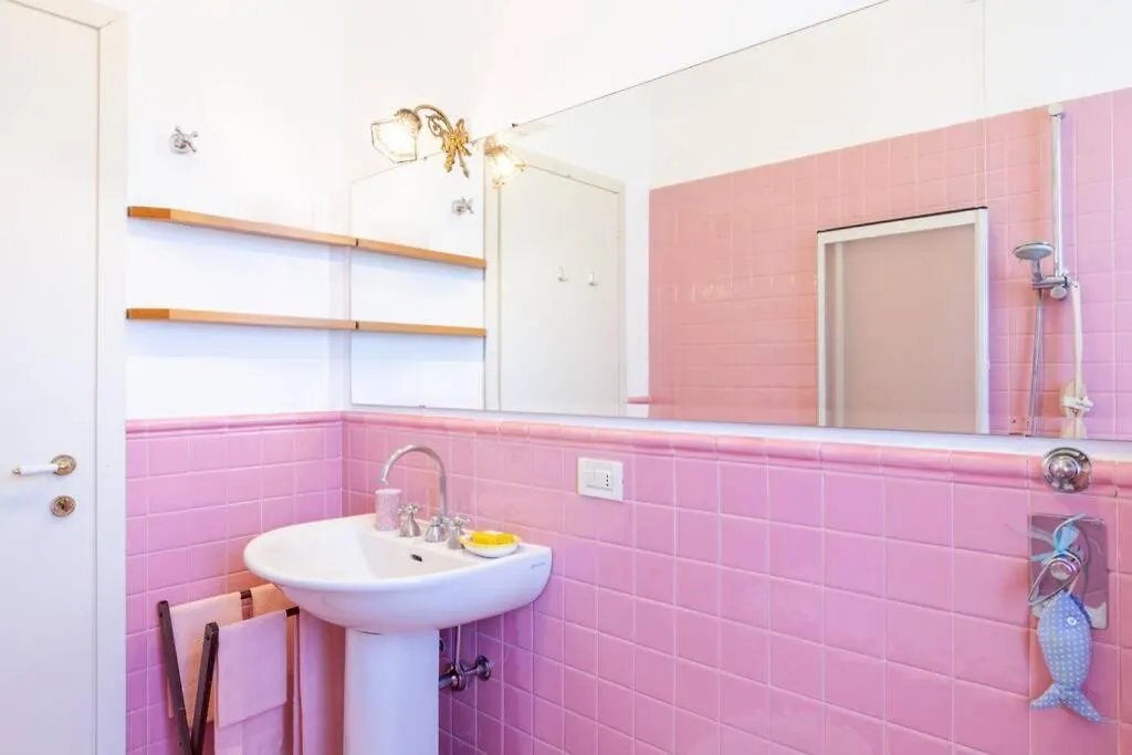 Vittoria Flexyrent Apartment - A.C. - Wi-Fi Milan